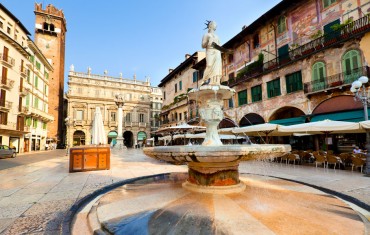 VERONA: ROMEO AND JULIET, SURROUNDED BY ART, HISTORY AND BEAUTY
