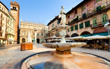 VERONA: ROMEO AND JULIET, SURROUNDED BY ART, HISTORY AND BEAUTY