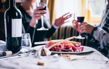 LUNCH AT THE CASTLE IN THE CHIANTI REGION: BETWEEN HISTORY, WNE AND GOOD FOOD