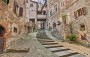 FROM FLORENCE TO AREZZO TOWARDS THE PURE ART 