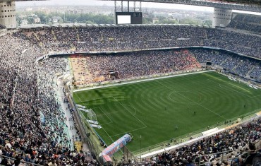 SAN SIRO: UN MONUMENTO AL CALCIO