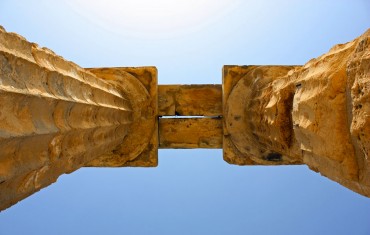 VALLEY OF THE TEMPLES: A SENSE FOR THE SACRED AND THE BEAUTIFUL