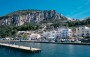 CAPRI IN BARCA: ALLA RICERCA DEL BLU PERFETTO 