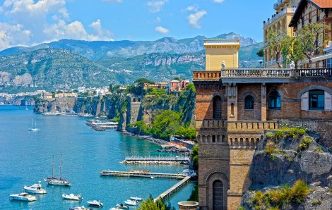 DA NAPOLI A SORRENTO: BELLEZZA E GUSTO 